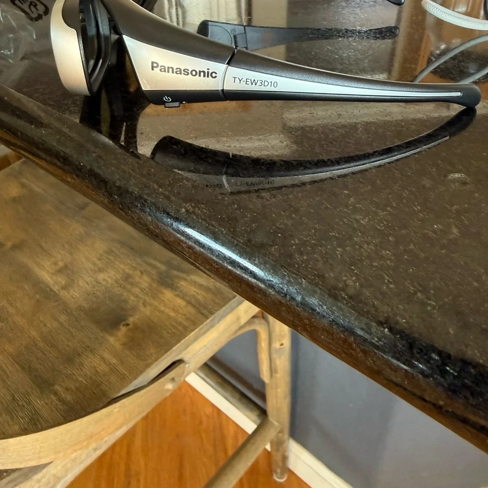 Panasonic 3D Eyewear glasses. NWOT